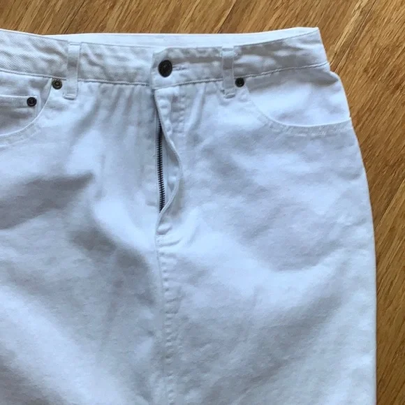 Jeanology Newport News White Jean Skirt - Picture 3 of 9